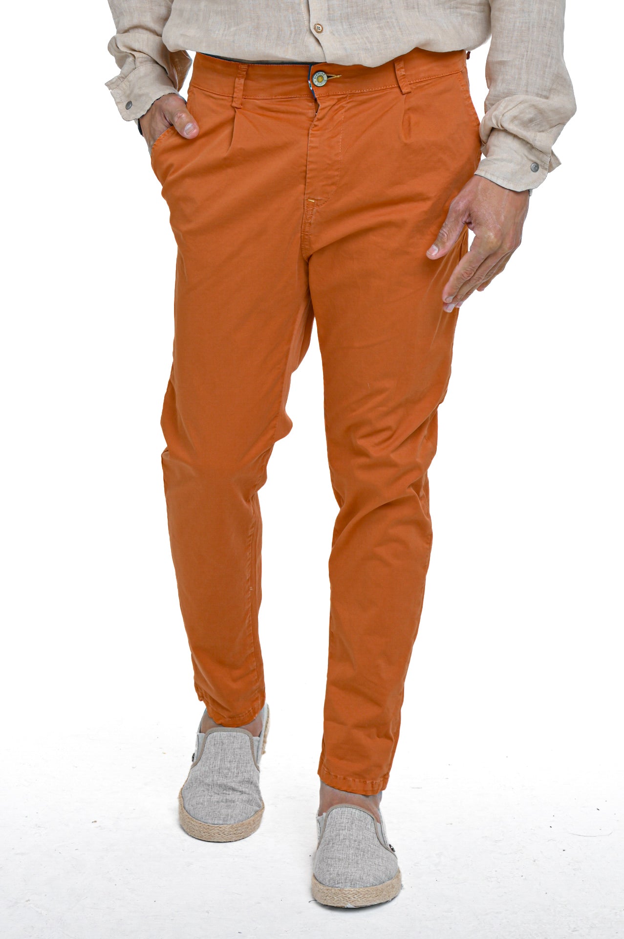 Pantaloni tapered New Private Raso SS23