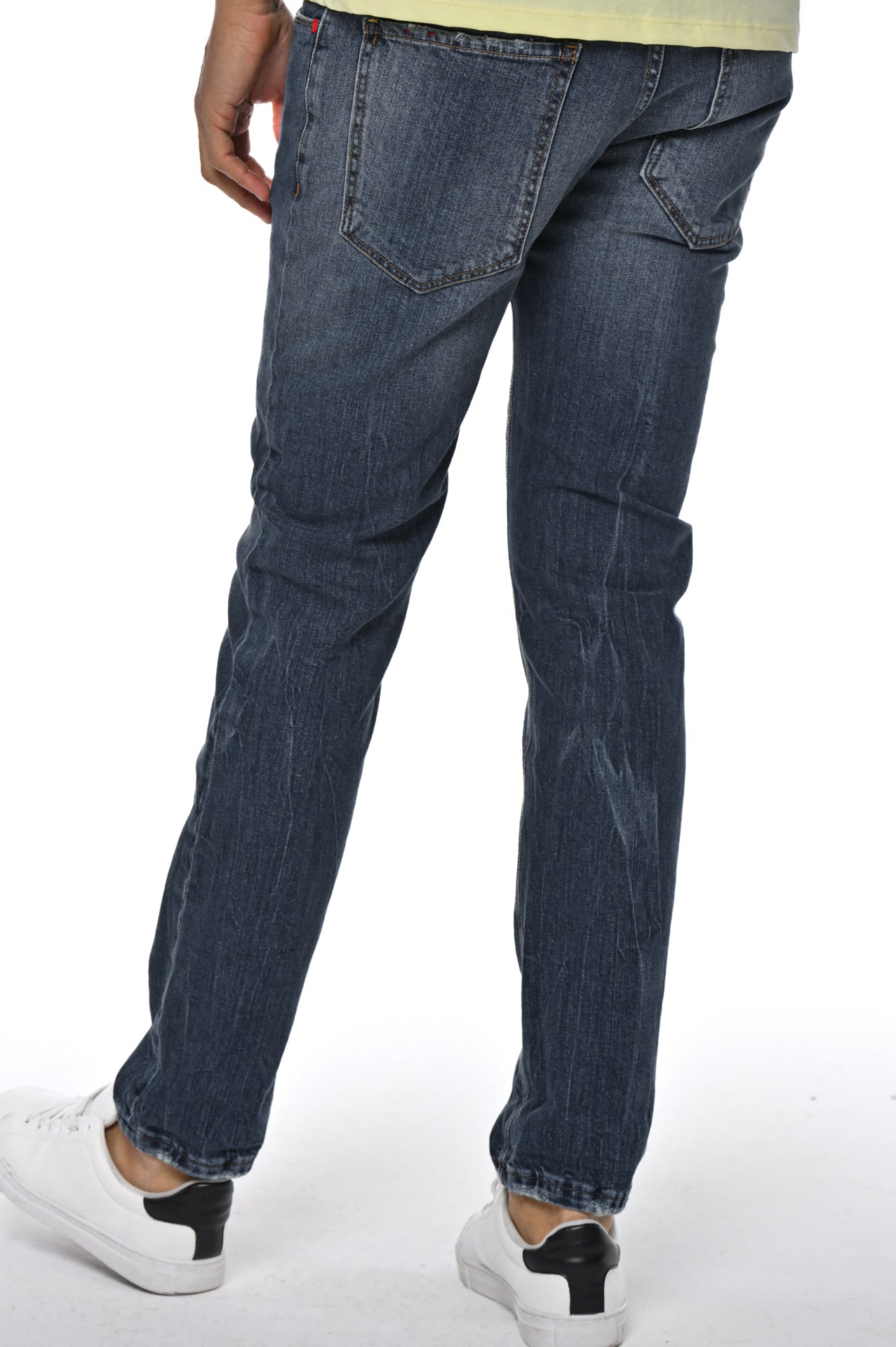 DISPLAJ Jeans