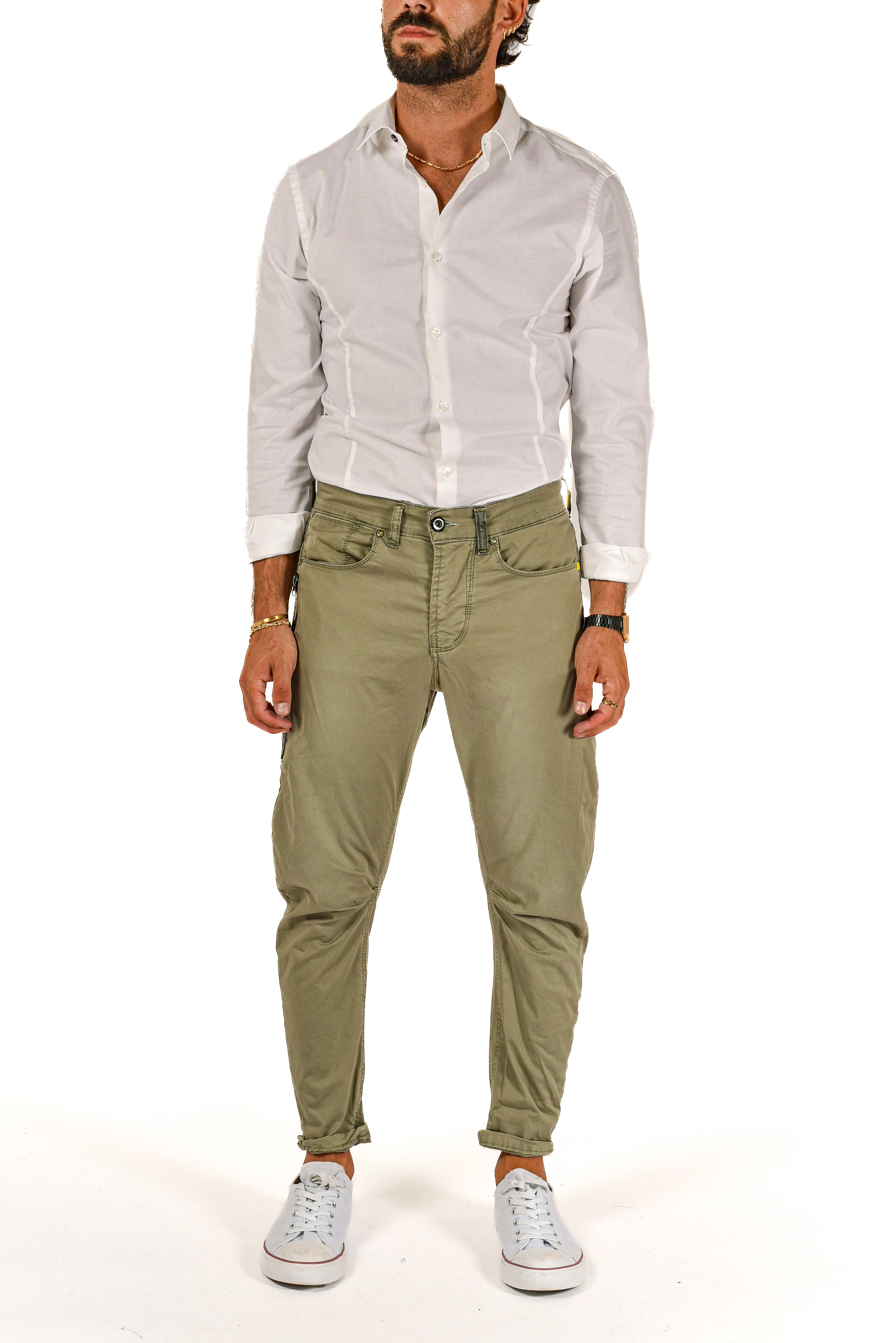 Tapered New Vertigo SS22 trousers