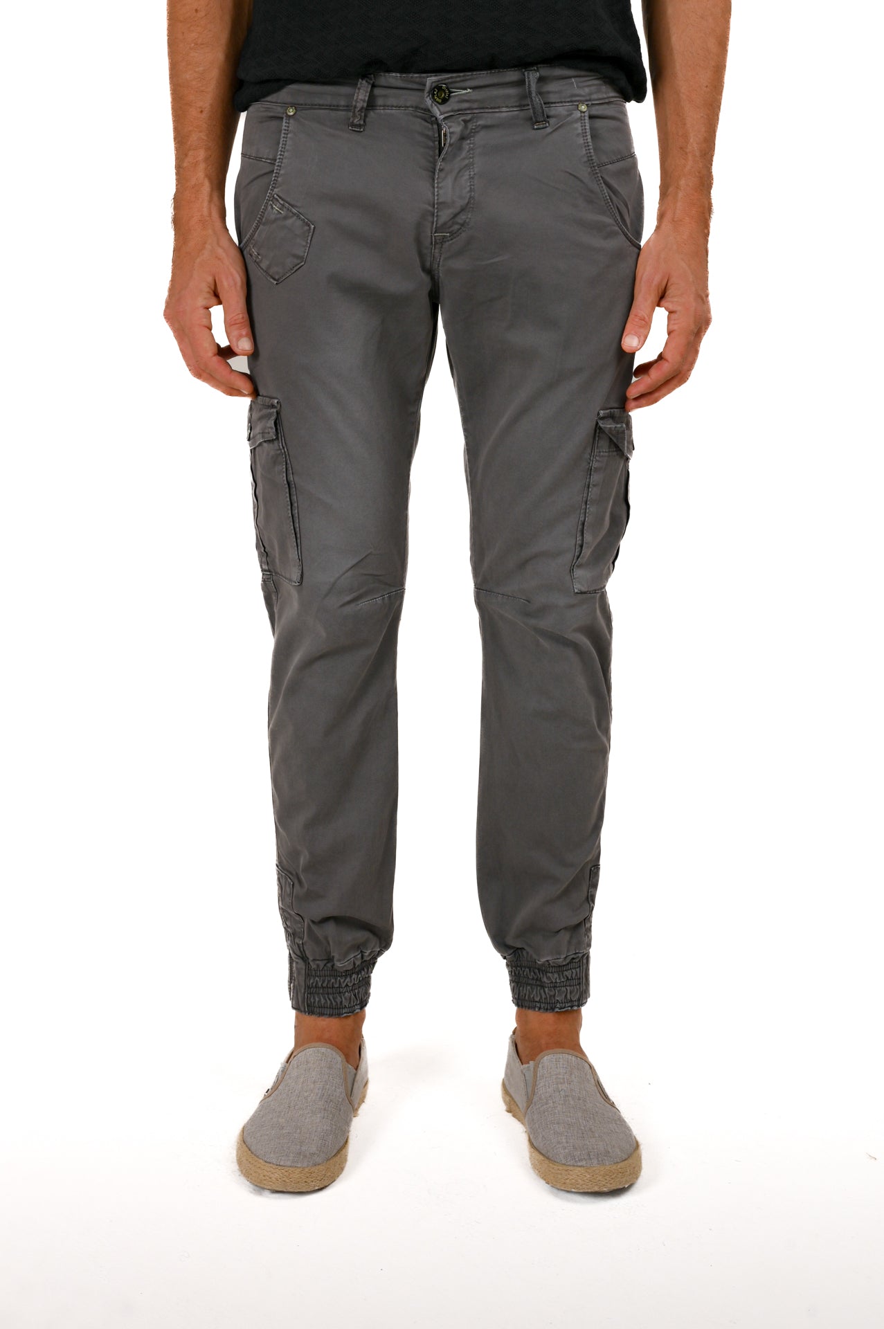 Slim Cezanne Molla SS22 trousers