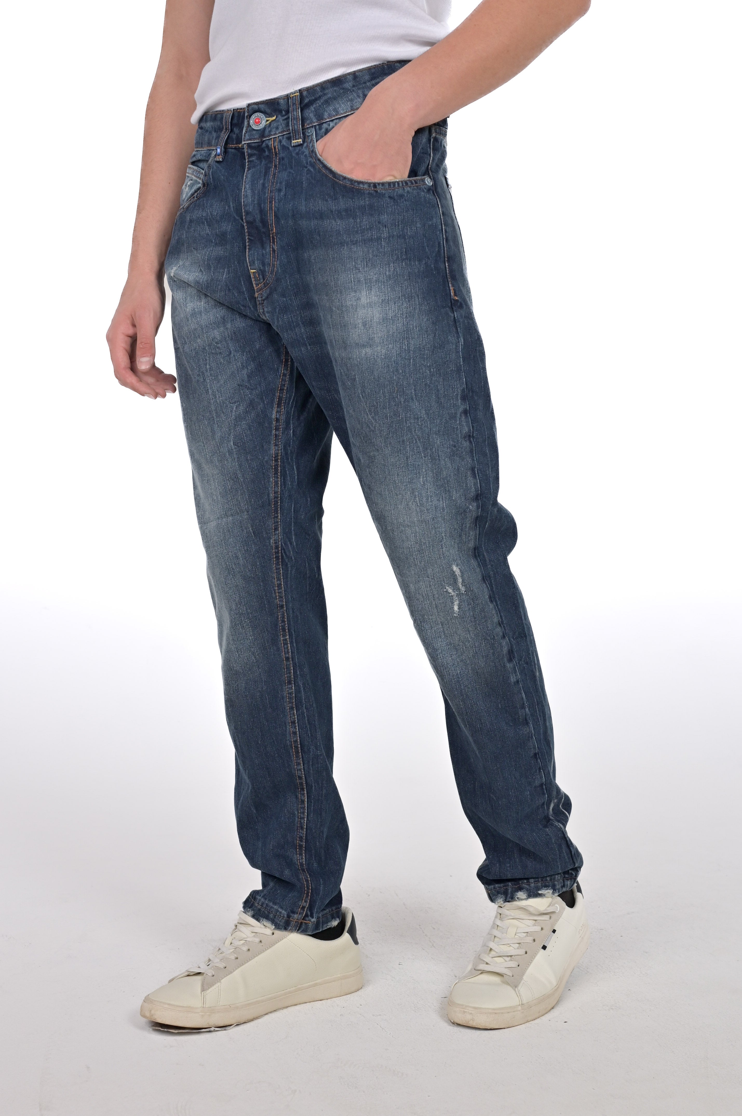 DISPLAJ Jeans