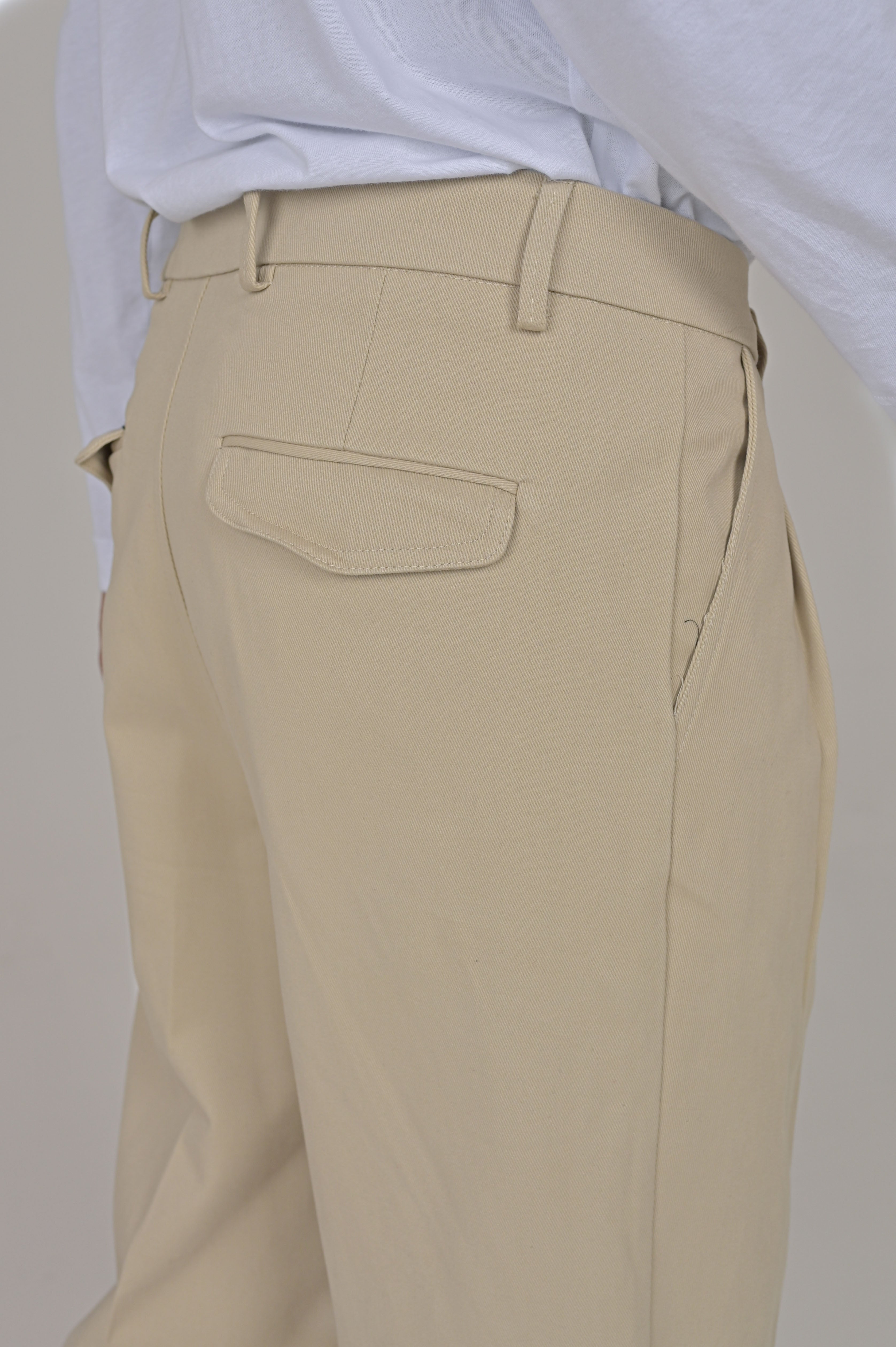 Classic loose trousers Dance Bull beige FW24/25