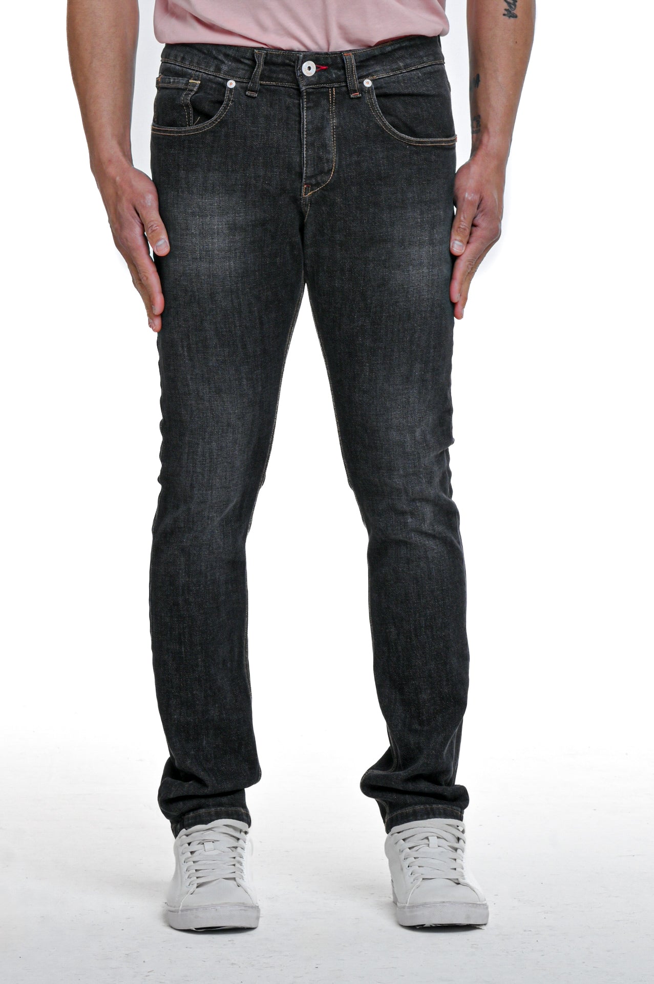 New London BLK Music SS23 slim jeans