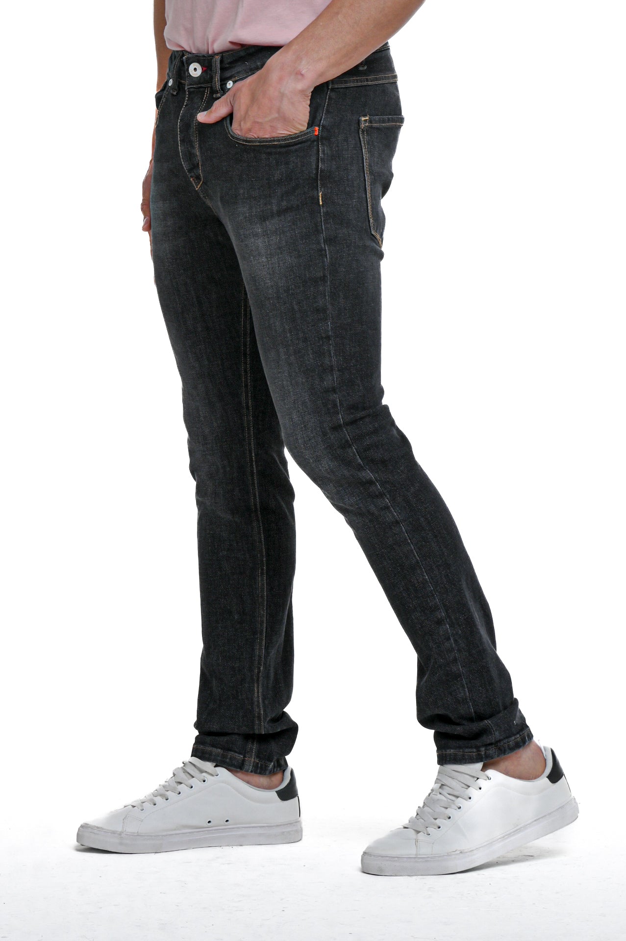 New London BLK Music SS23 slim jeans