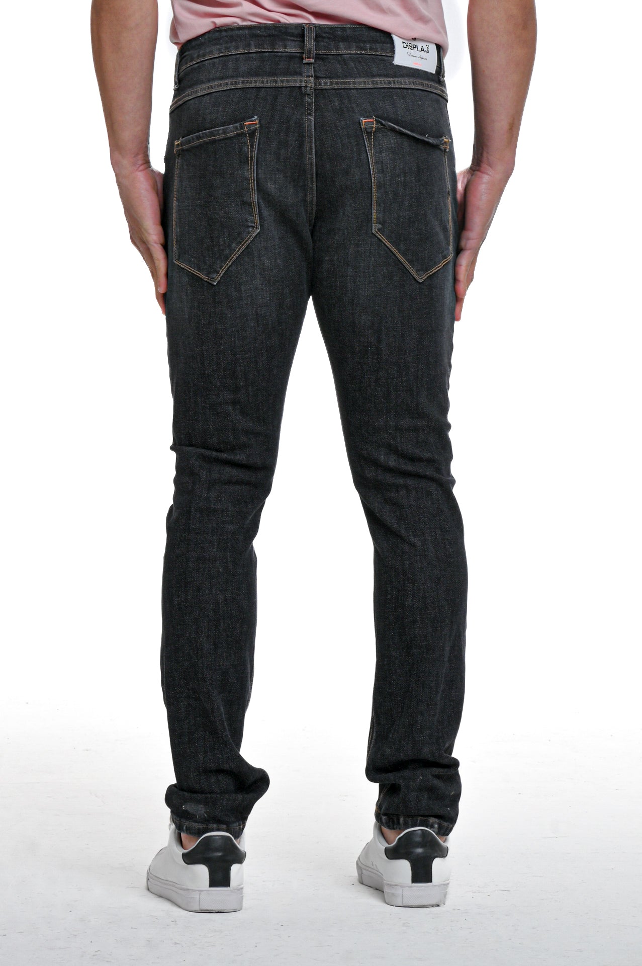 New London BLK Music SS23 slim jeans