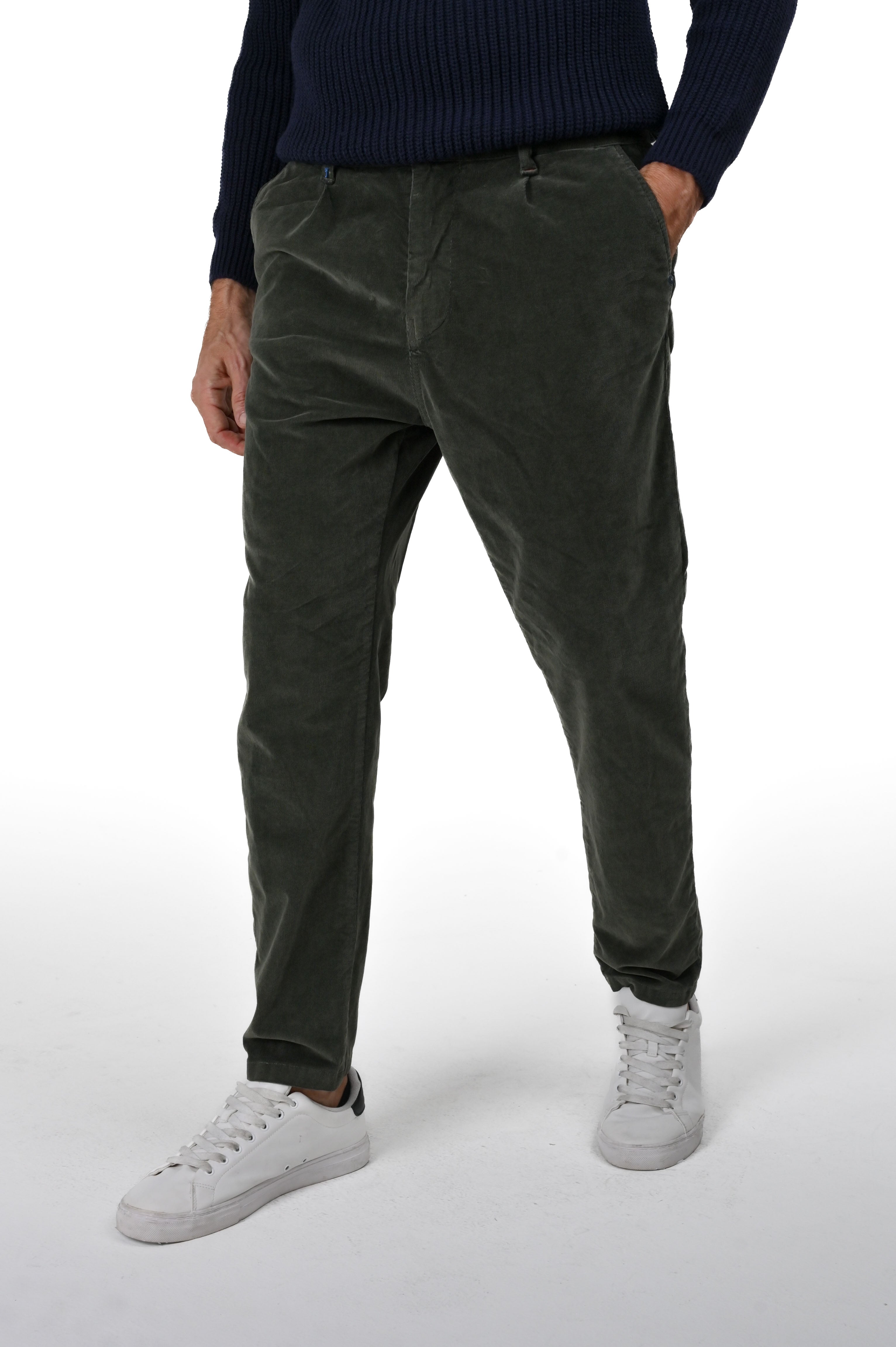 Pantaloni in velluto tapered New Private Jumbo Verde FW24/25