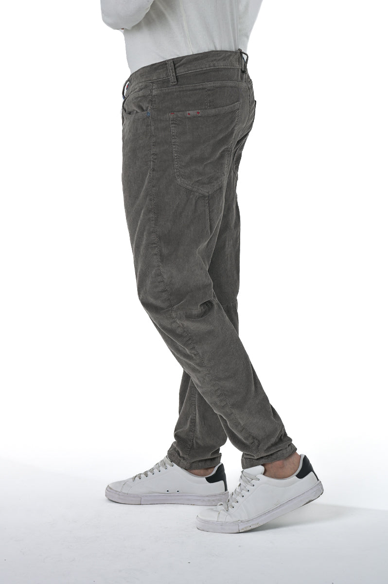 Pantaloni velluto tapered Lawer FW23/24