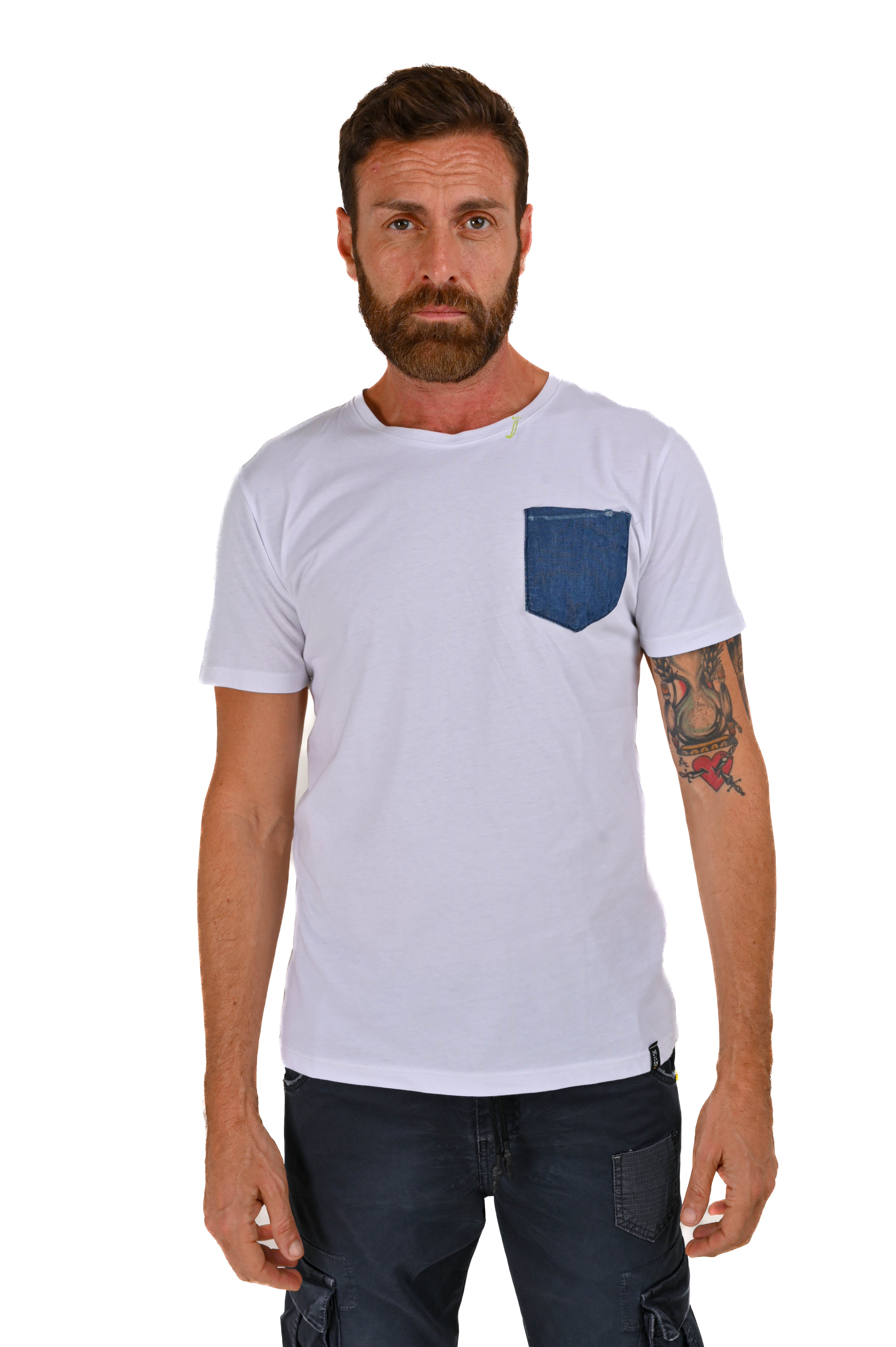 DA 1049 SS22 Regular Crew Neck T-Shirt