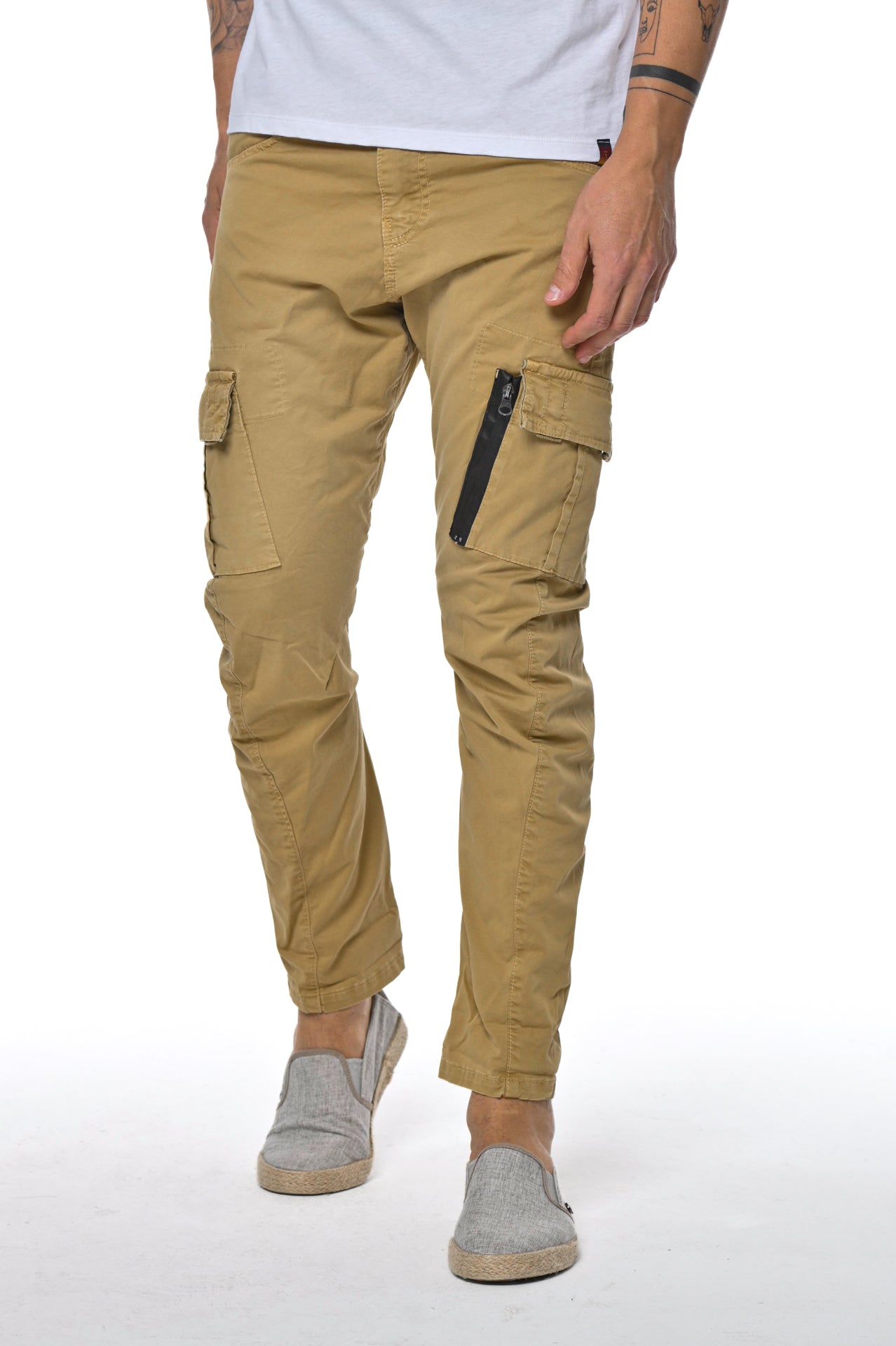 Pantaloni tapered New Evolution Old SS23