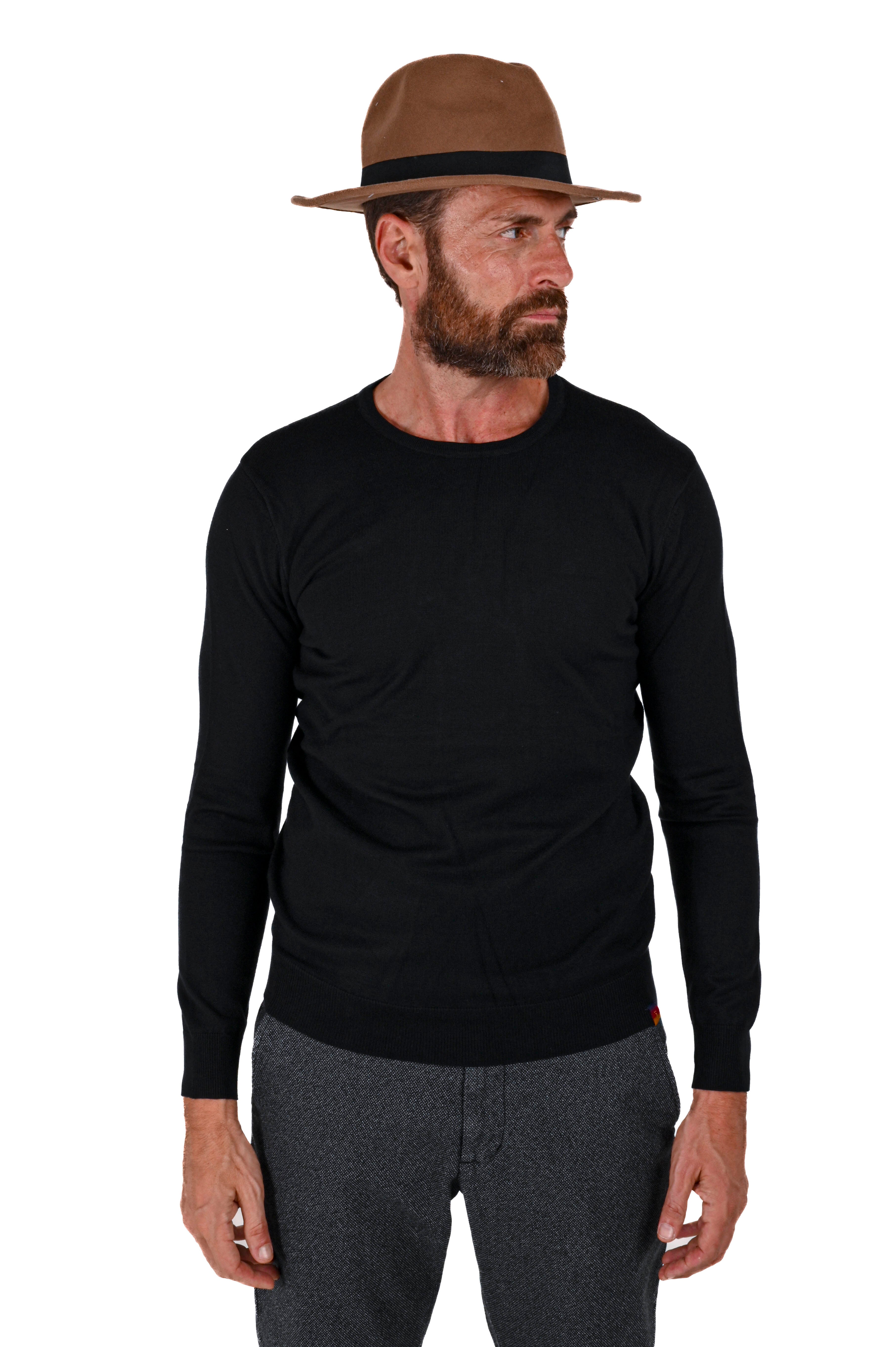 Maglione regular DSP V11 nero FW24/25