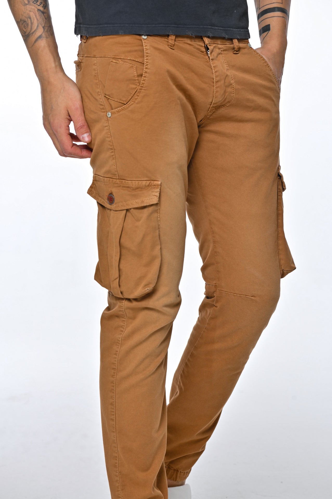 Pantaloni in cotone slim Cezanne Molla SS23