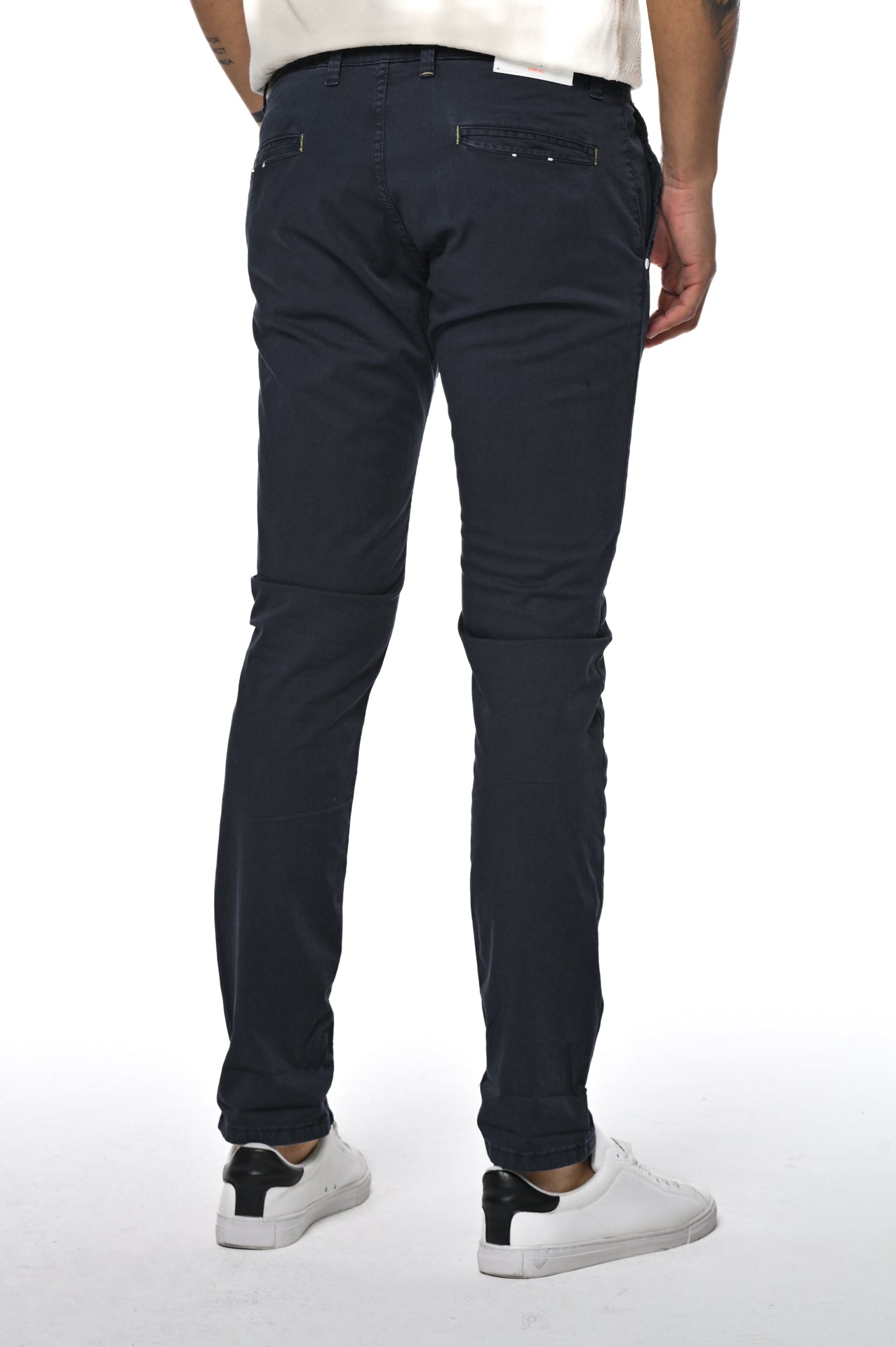 Pantaloni in cotone slim Kinos Blu SS25