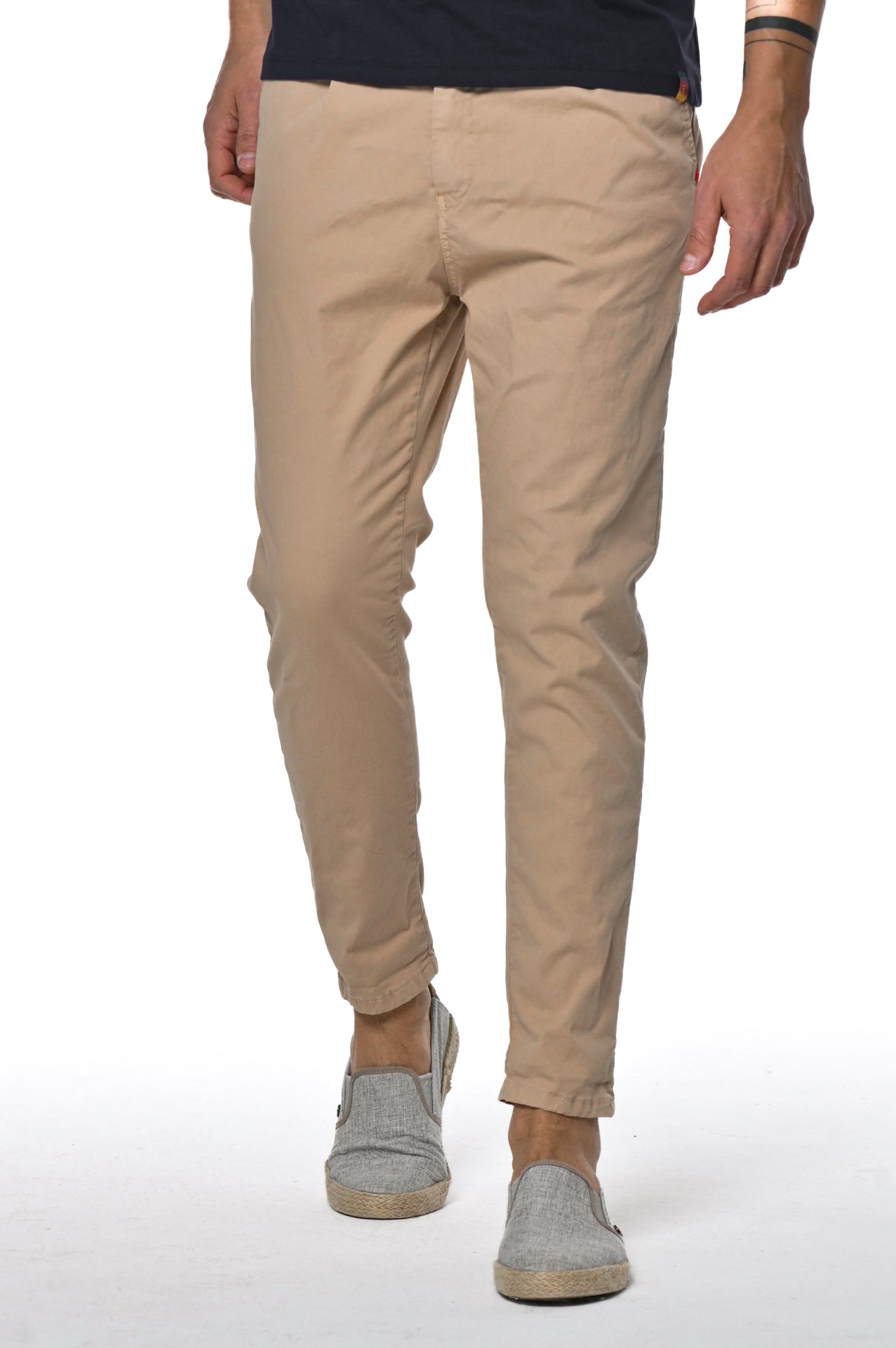 Pantaloni tapered New Private Raso SS23