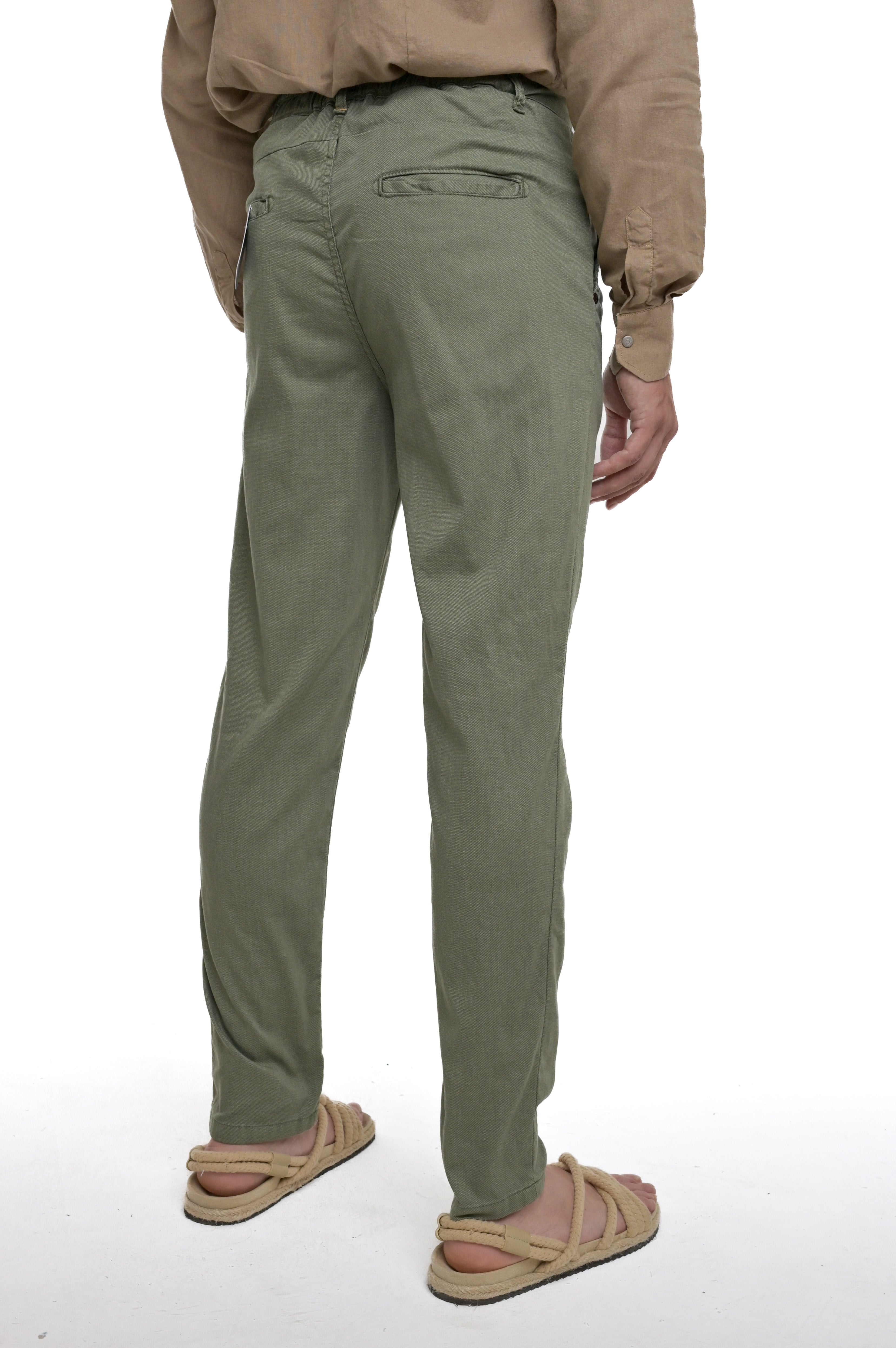 Pantaloni in cotone regular Different Open verde SS25